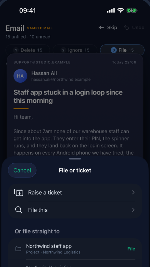 com1 for iPhone: Every email gets a home